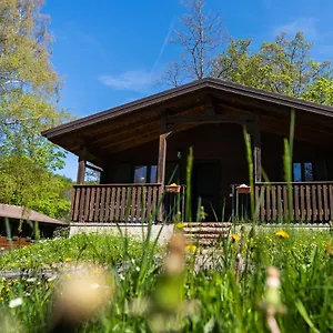 Chalet Villaggio Anemone, Capanne di Sillano